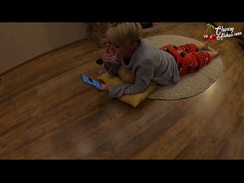 ❤️ Beprotiška blondinė čiulpia didžiulį penį ir šokinėja ant jo - analinis seksas ❤️ Just porno prie lt.storestarbucks.top ❤